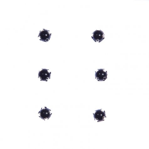 Жемчуг пришивной в лапках FS 7084 d 4мм (100шт) цвет:075-черный