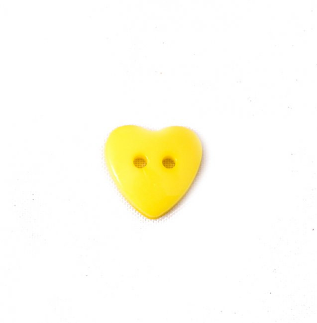 Пуговица "Сердце" 15*14мм на 2 прокола (50шт) цвет:504-желтый