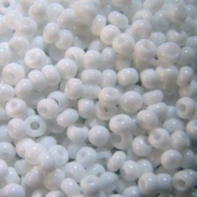 Бисер "PRECIOSA" Natural Opaque № 311 19 001 10/0 (46-50гр) цвет:03050