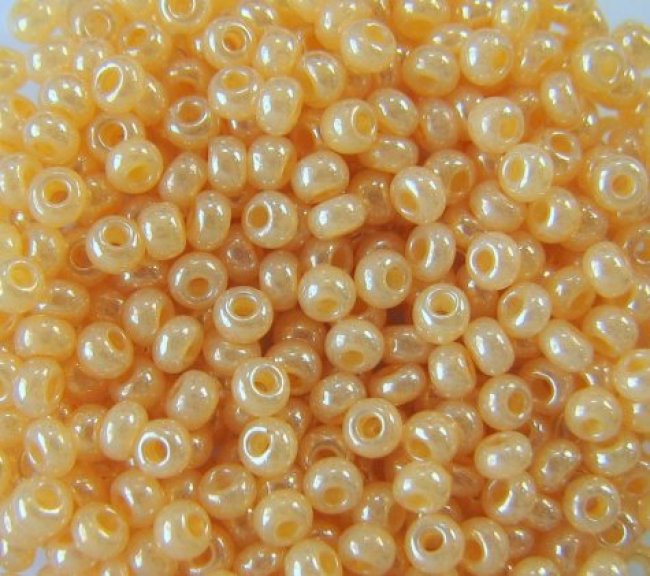 Бисер "PRECIOSA" Alabaster - Lustered and Terra Color Lined 331 19 001 10/0 (5гр) цвет:47112