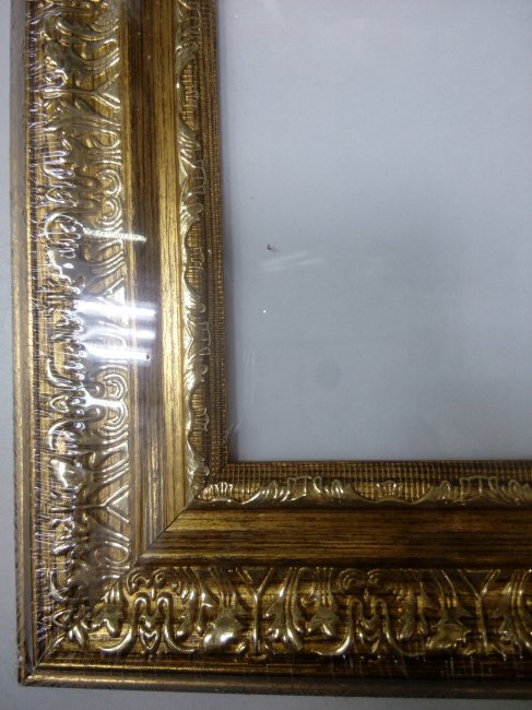 Декоративная рама F50115-14045-2 из пластикового багета 30*38см, толщина стекла 2мм ширина багета 5см (1шт) цвет:св.коричневый/золото
